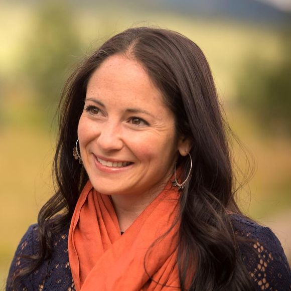 Meet your Posher, Sara - Picture 1 of 1